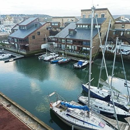 Charmant Studio Situe Sur Le Port De Deauville Exterior photo